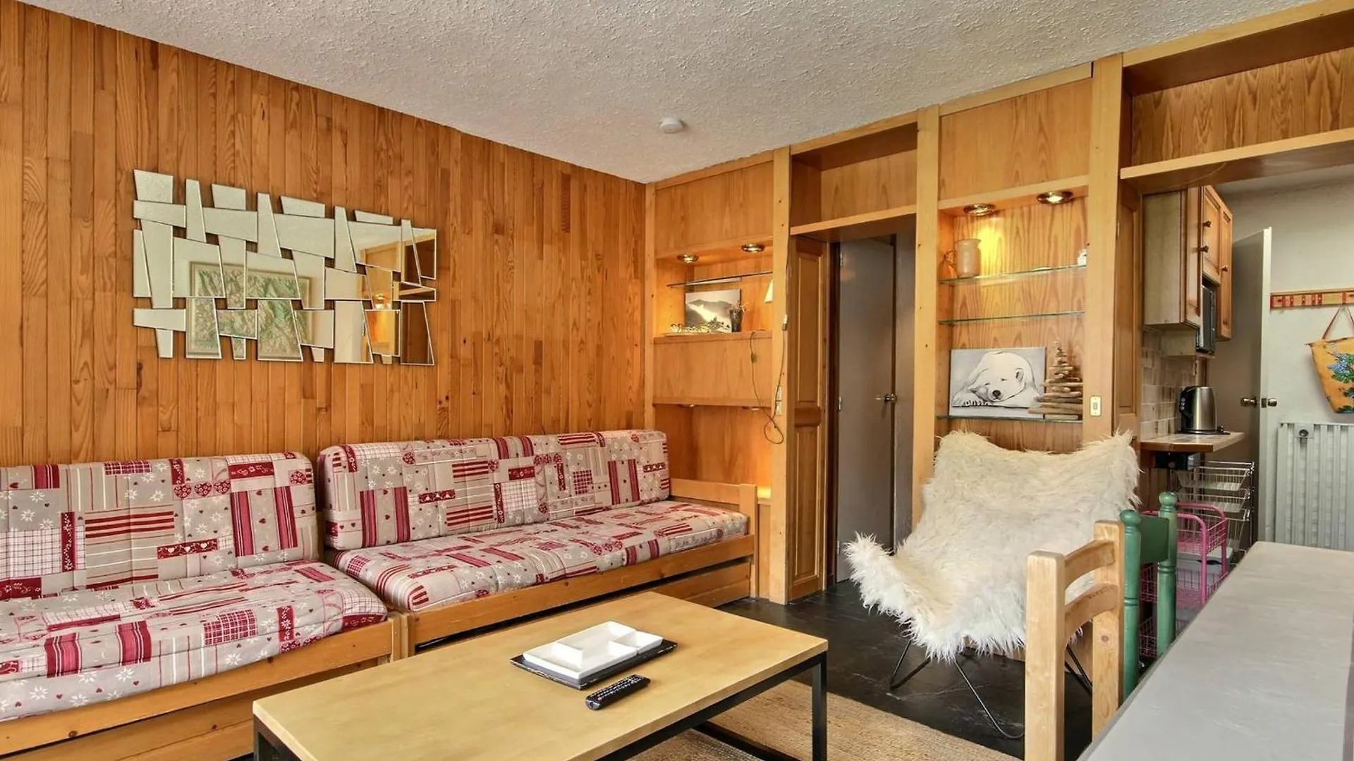 Appartement Lumineux Au Pied Des Pistes Avec Balcon - Plagne Centre - Fr-1-455-54 La Plagne